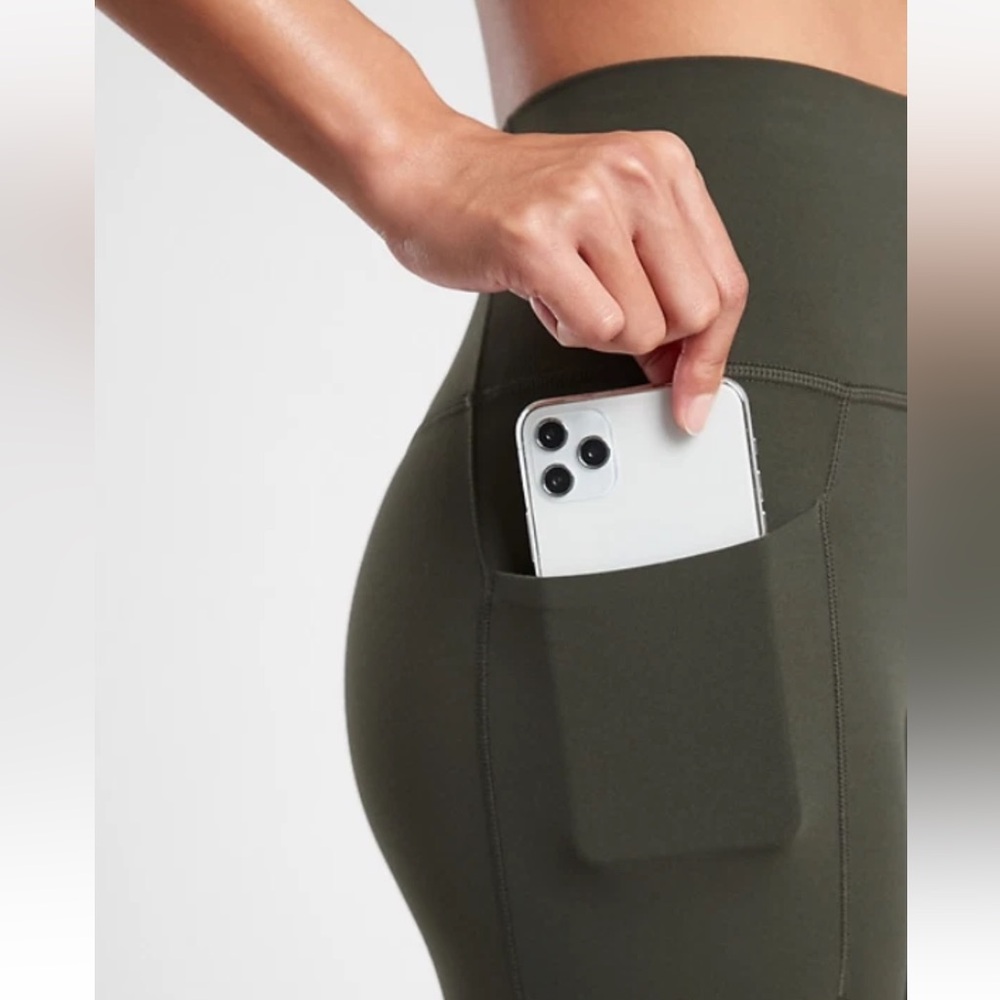 NWT Athleta Salutation Stash Pocket II 7/8 "Peat Green" Tight / Legging - Picture 7 of 12